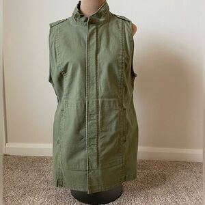 CAbi Olive Green Sleeveless Vest